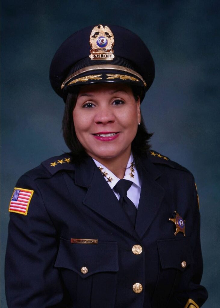 Elvia Williams